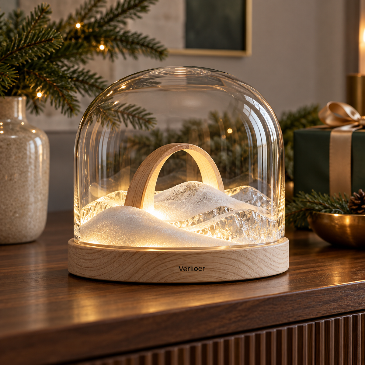 Verlioer™ Snowline Glass Cloche